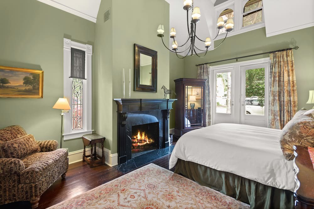 Photo of Bedroom in West End