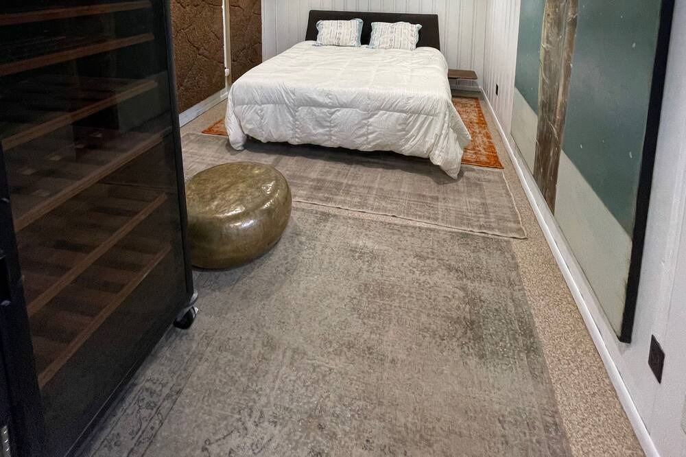 Photo of Bedroom in Golden