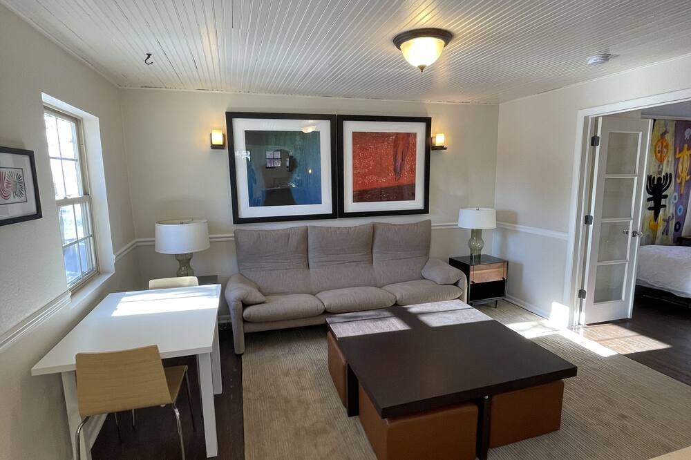 Photo of Livingroom in Golden