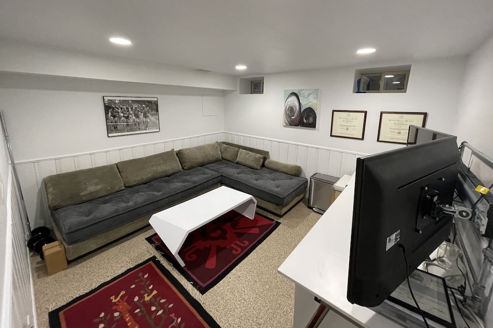 Photo of Livingroom in Golden