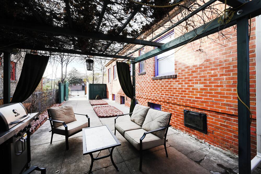 Photo of Outdoor in Hilltop