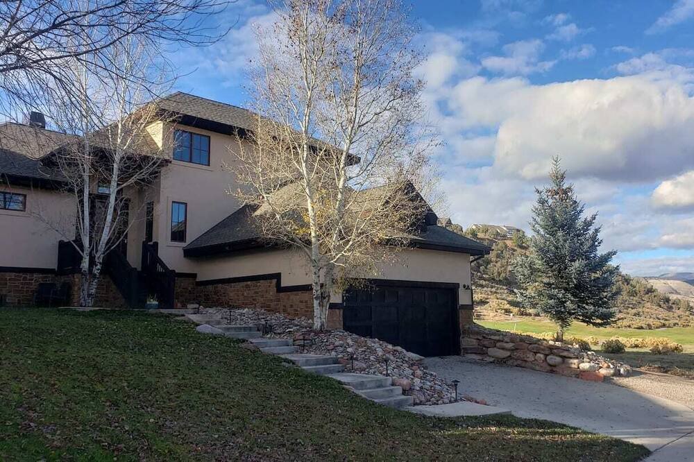 Photo of Outdoor in Gypsum