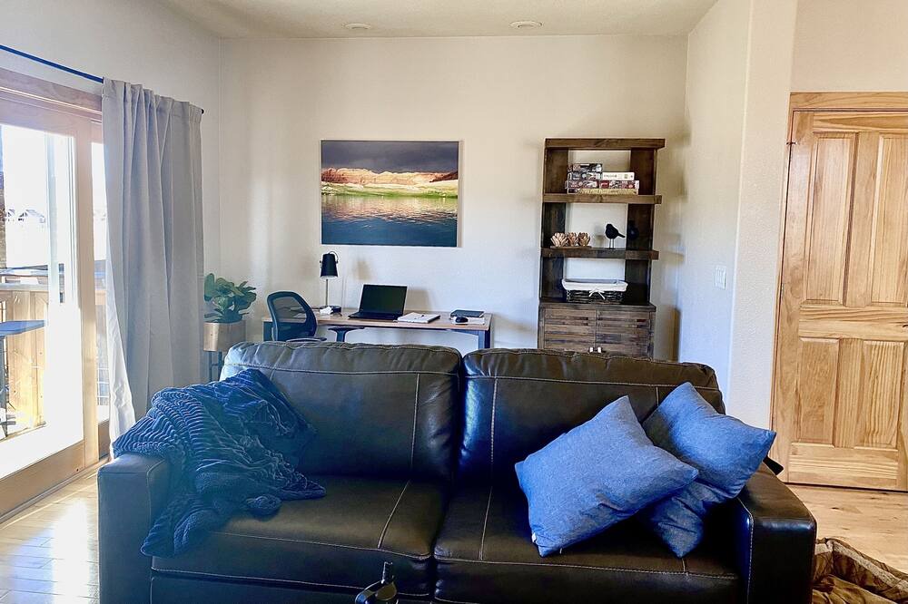 Photo of Livingroom in Grand Elk Ranch