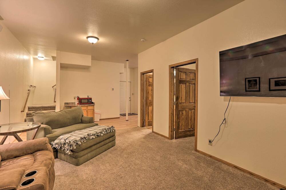 Photo of Bedroom in Idaho Springs