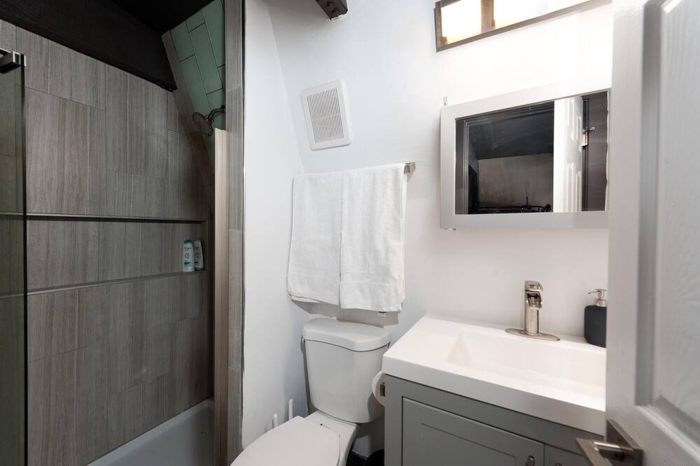 Photo of Bathroom in Purgatory