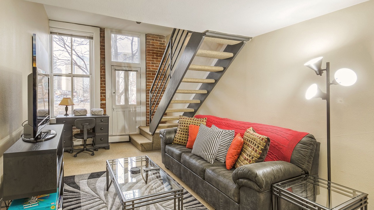 Photo of Livingroom in Ballpark