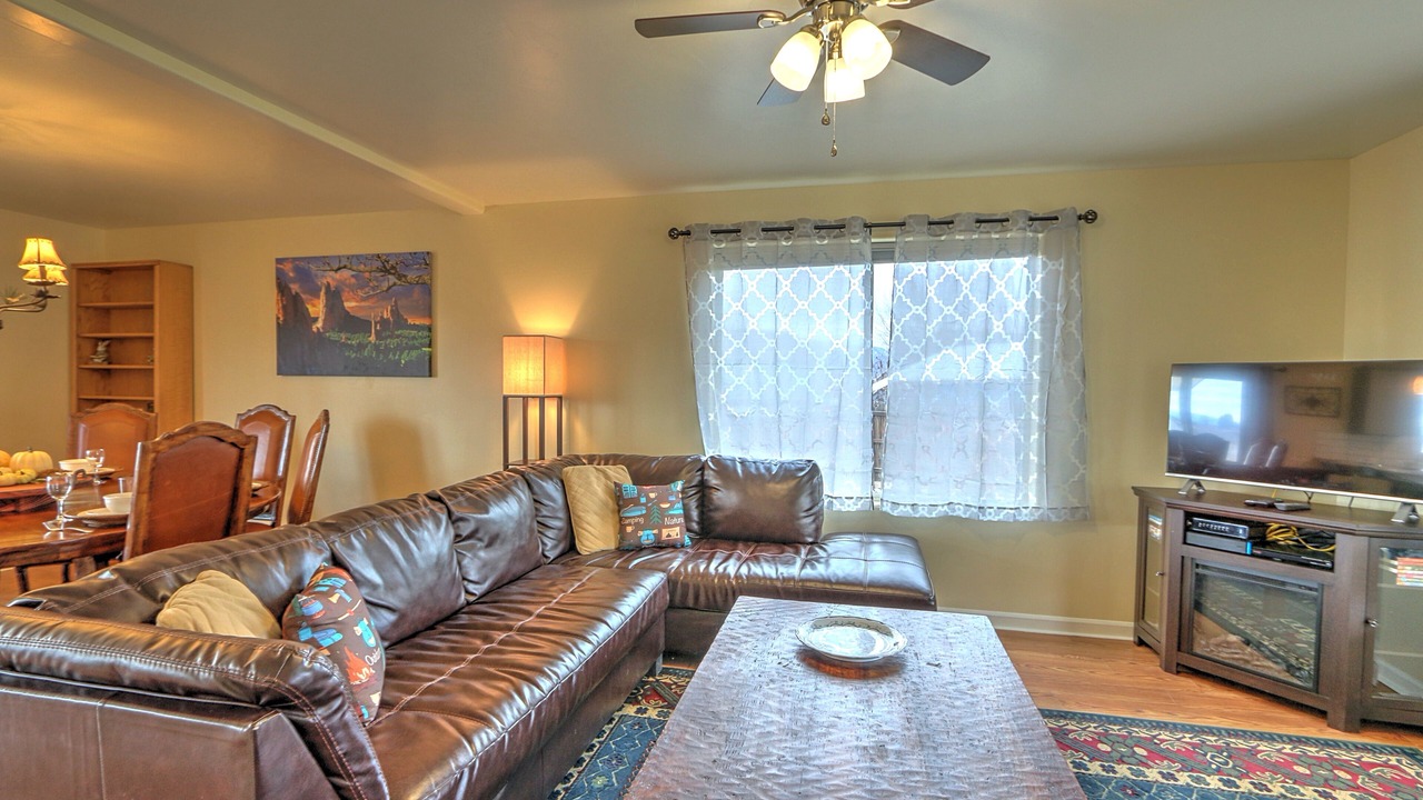Photo of Livingroom in Rifle