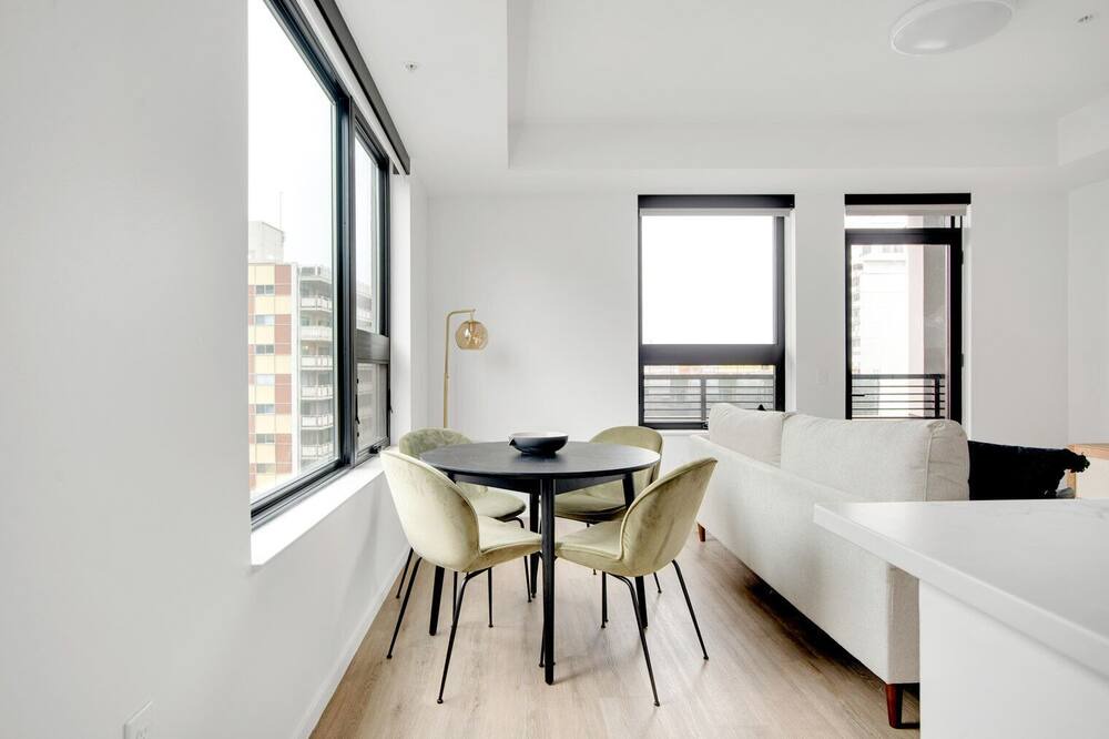 Photo of Livingroom in Congress Park