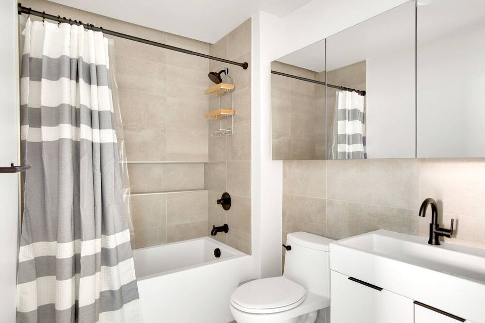 Photo of Bathroom in City Park West