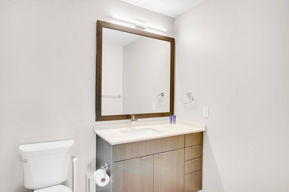 Photo of Bathroom in Congress Park