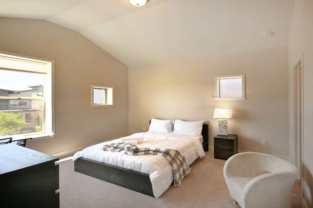 Photo of Bedroom in Northfield