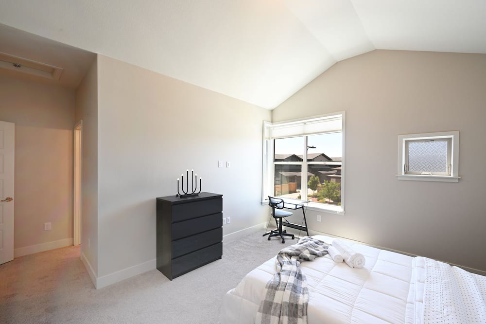 Photo of Bedroom in Northfield