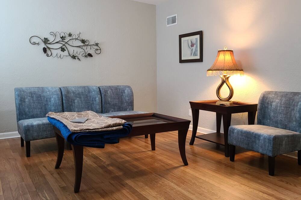 Photo of Livingroom in Sterling