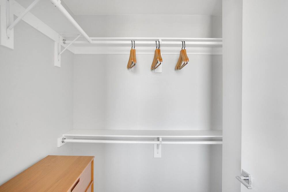 Photo of Bedroom in Five Points