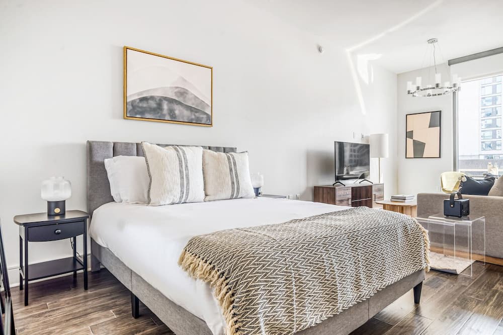Photo of Bedroom in Civic Center