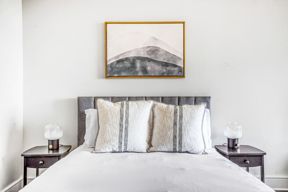 Photo of Bedroom in Civic Center