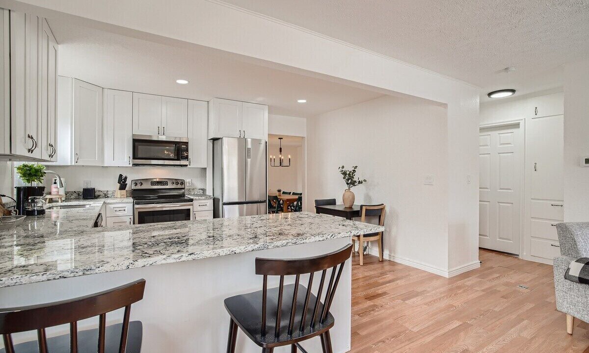 Photo of Kitchen in Barths