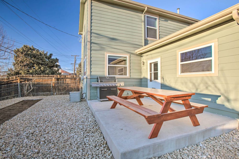 Photo of Outdoor in Barths