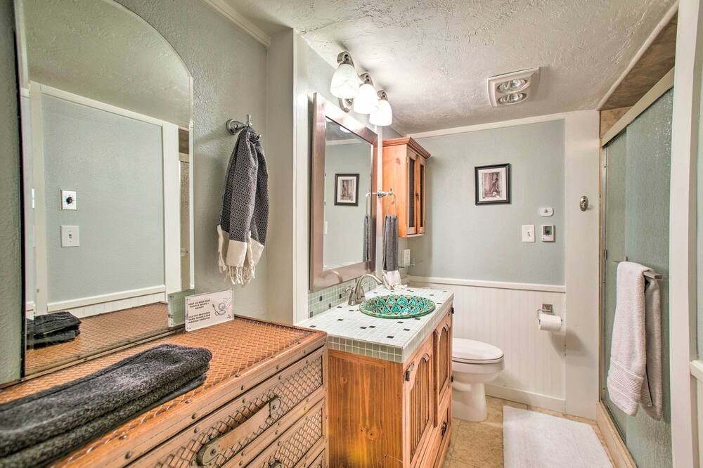 Photo of Bathroom in Evergreen