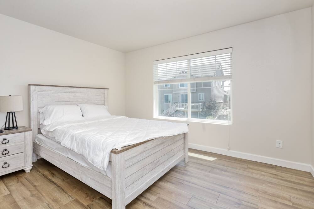 Photo of Bedroom in Aurora