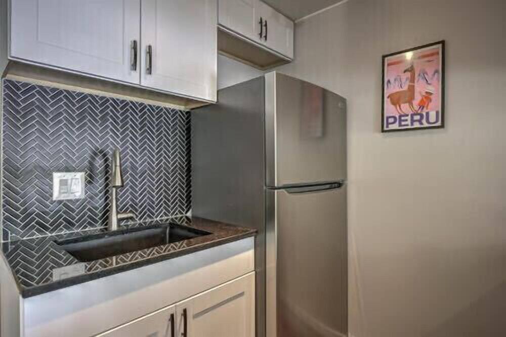 Photo of Kitchen in Summit Cove
