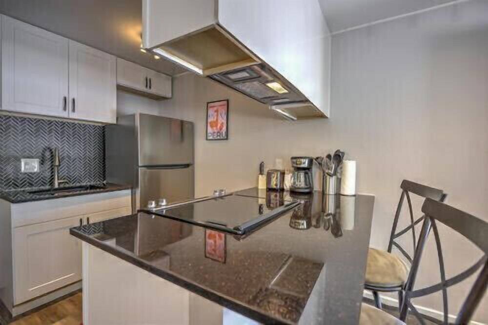 Photo of Kitchen in Summit Cove