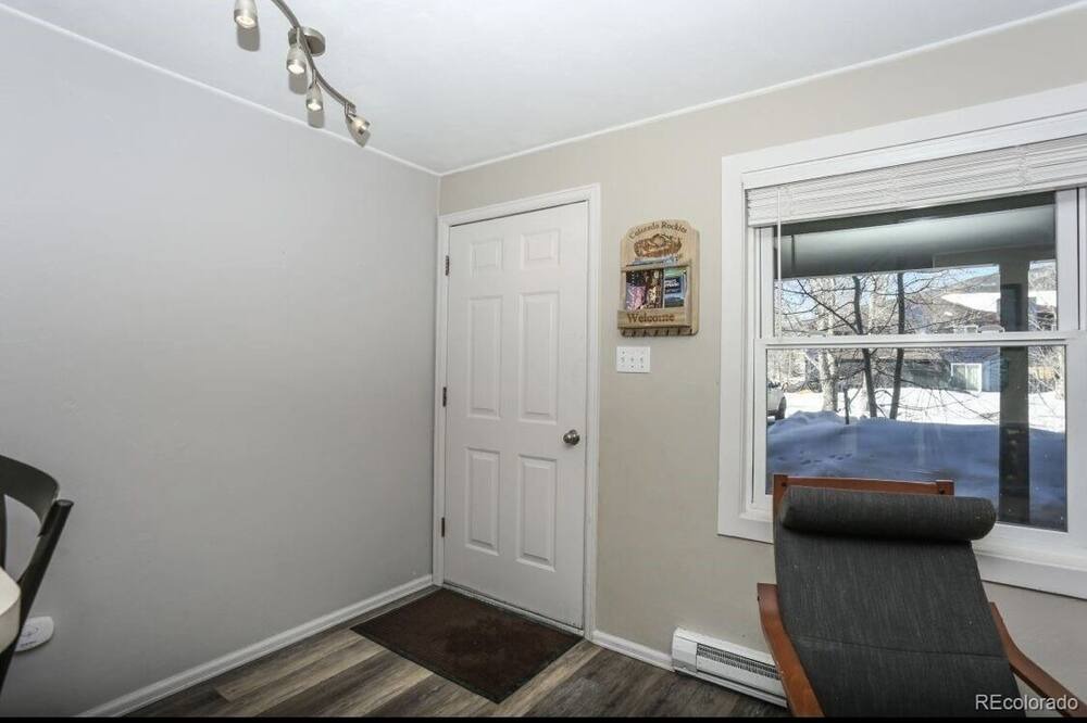 Photo of Bedroom in Summit Cove