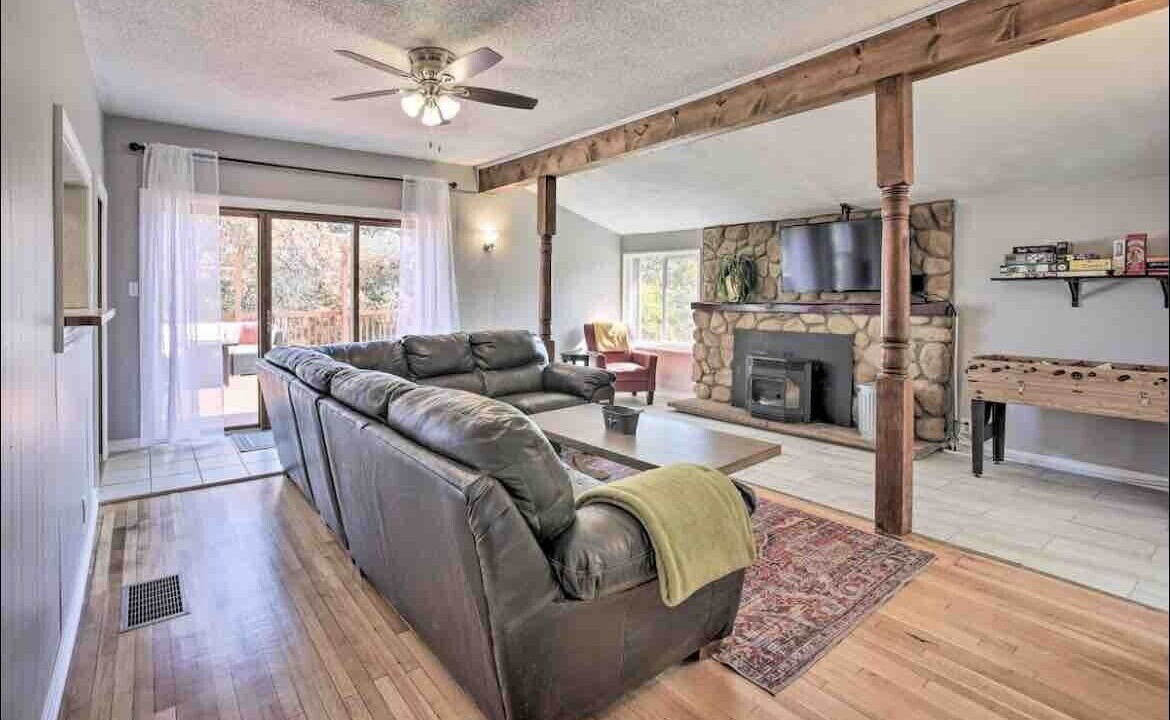 Photo of Livingroom in Palmer Lake