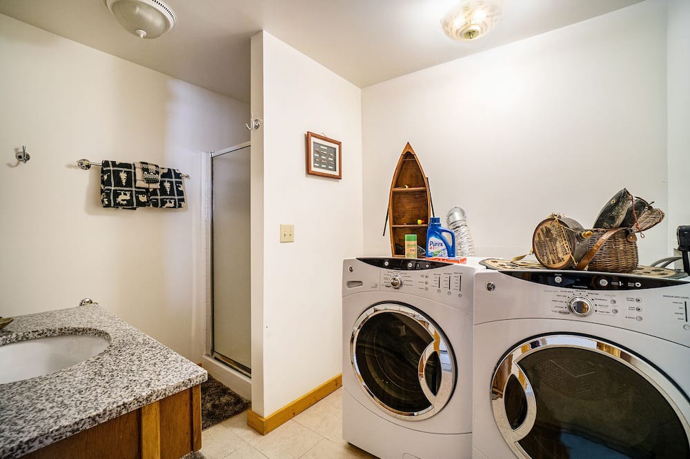 Photo of Bathroom in Carriage Hills