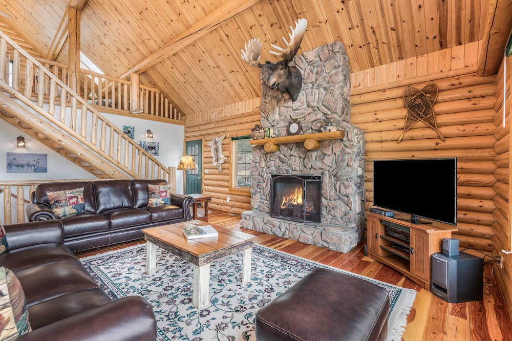 Photo of Livingroom in Carriage Hills