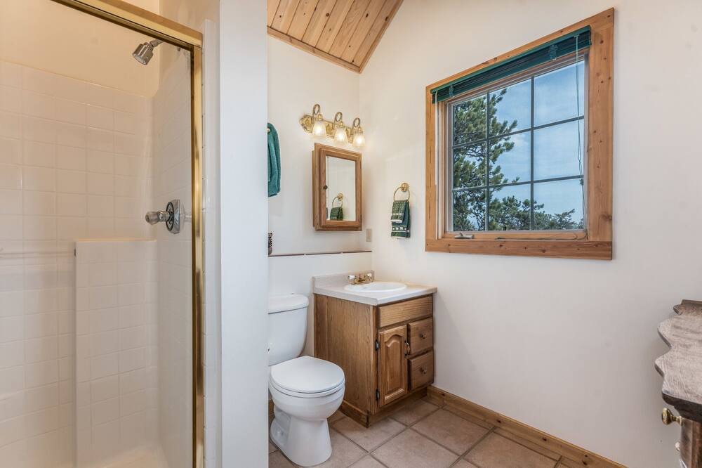 Photo of Bathroom in Carriage Hills