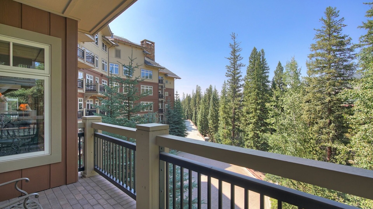 Photo of Patio Balcony in River Run