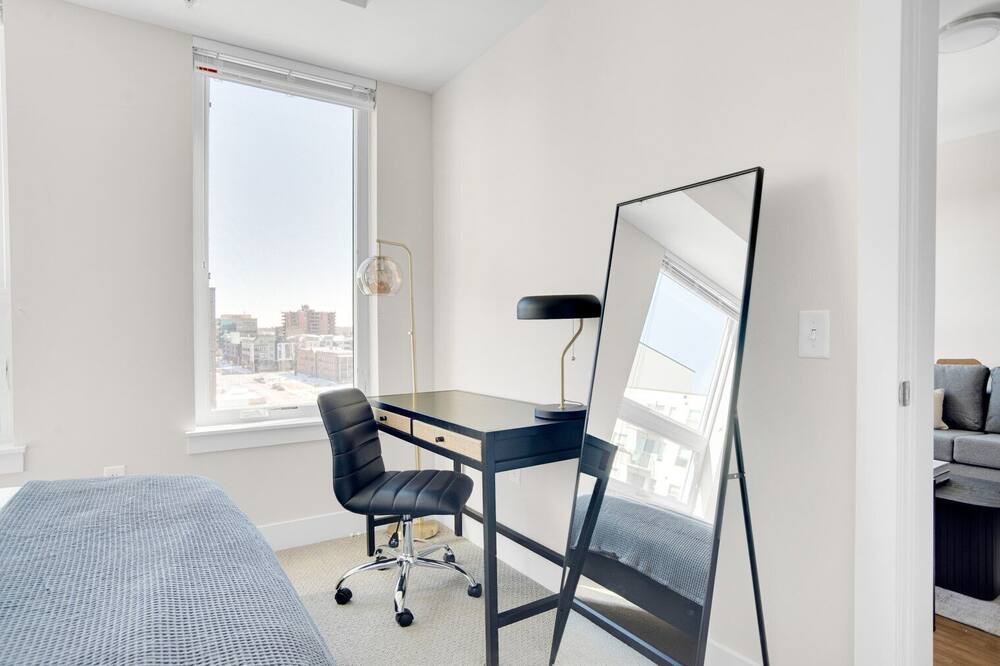Photo of Bedroom in Hale