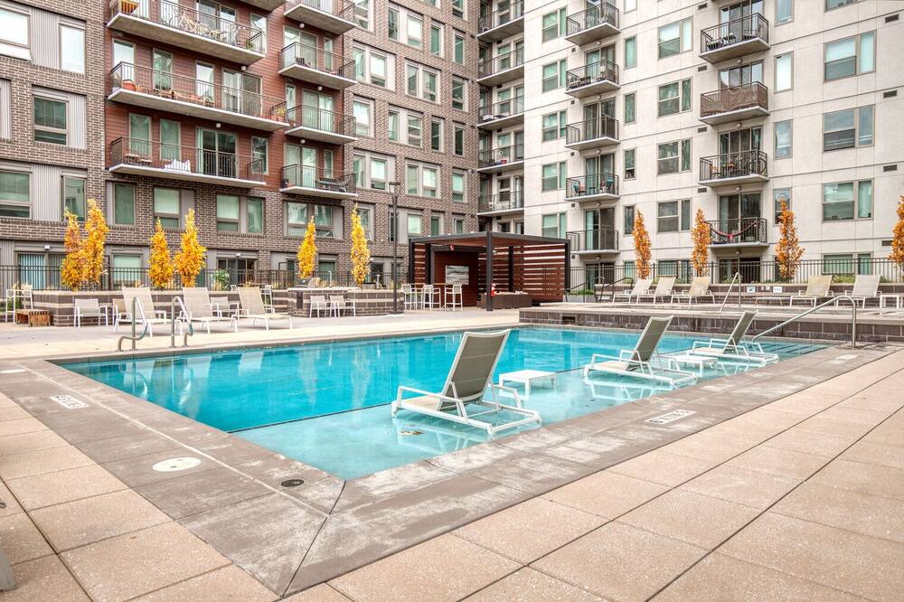 Photo of Outdoor in Hale