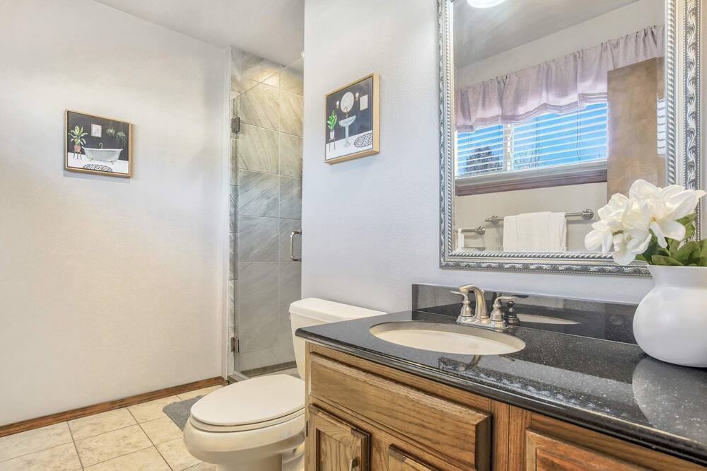 Photo of Bathroom in Park Vista