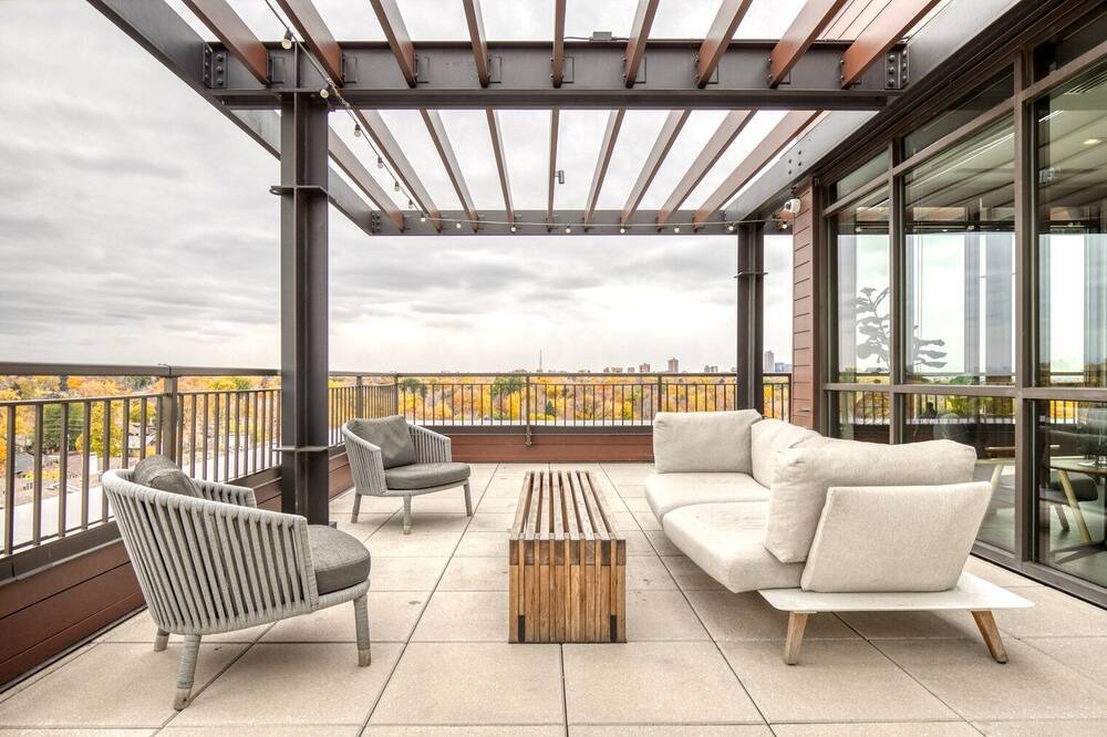 Photo of Outdoor in Hale