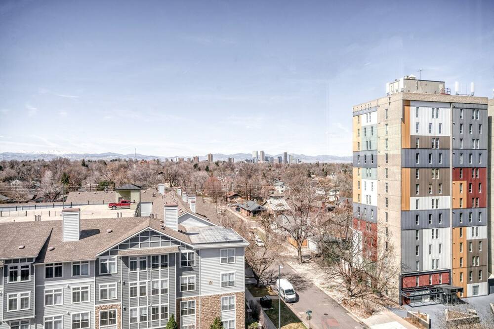Photo of Outdoor in Hale