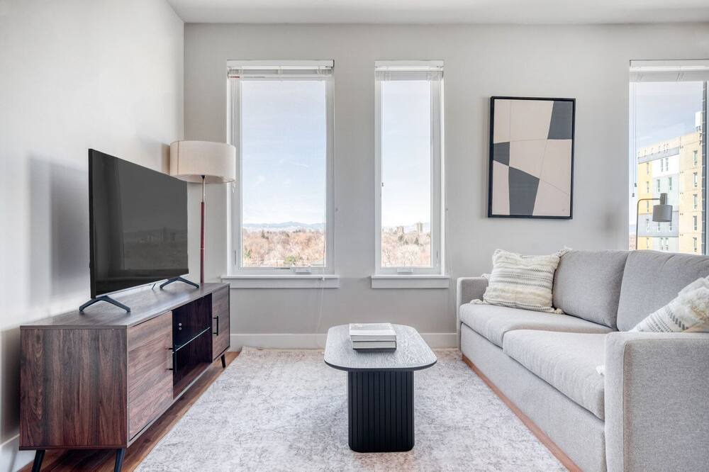 Photo of Livingroom in Hale