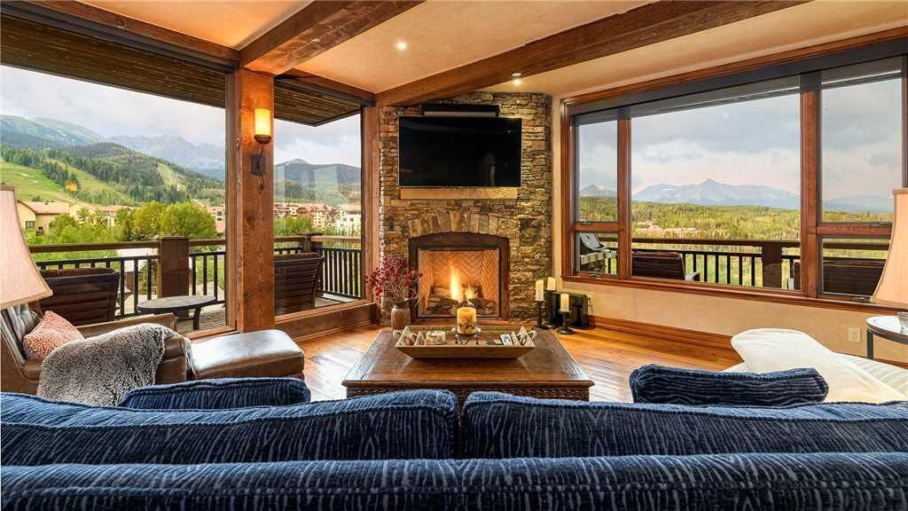 Photo of Livingroom in Mountain Village