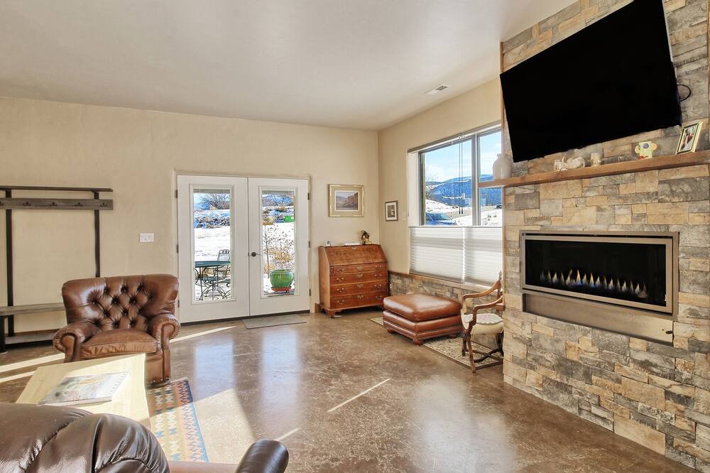 Photo of Livingroom in Mesa