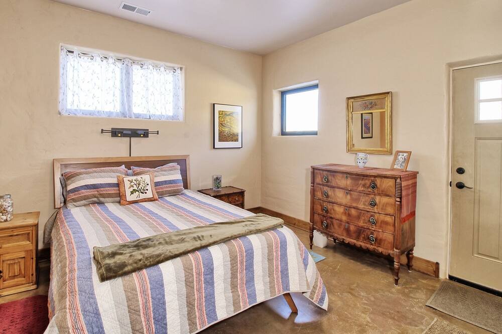 Photo of Bedroom in Mesa