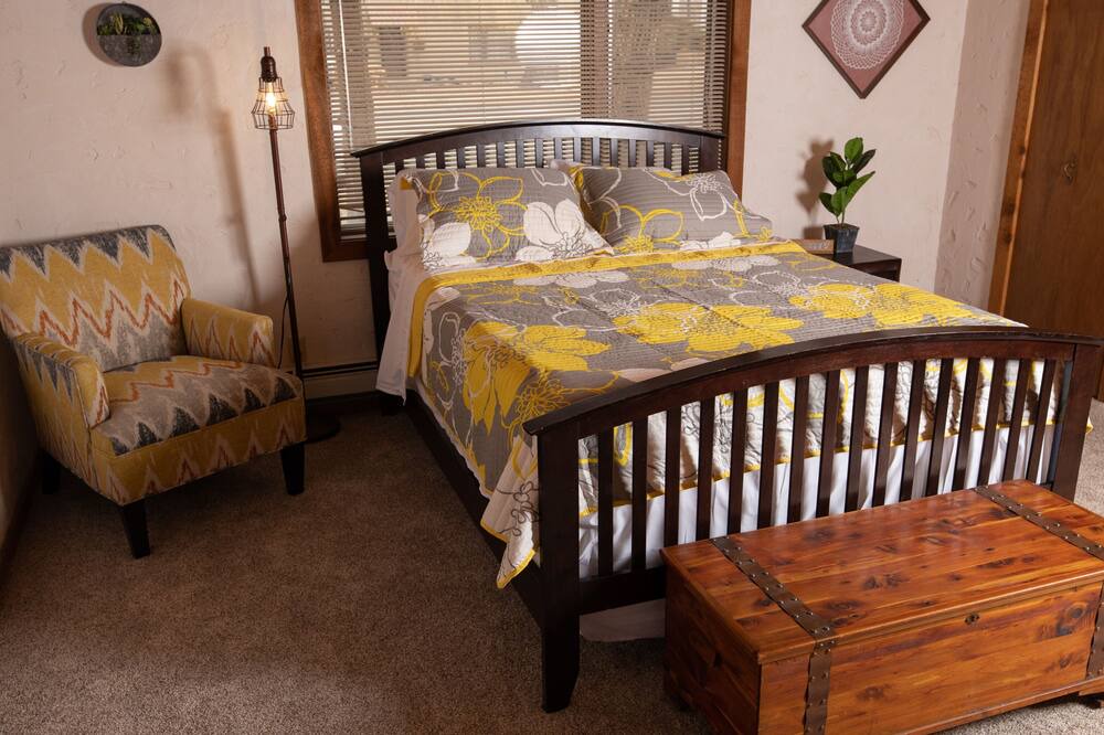 Photo of Bedroom in Alamosa