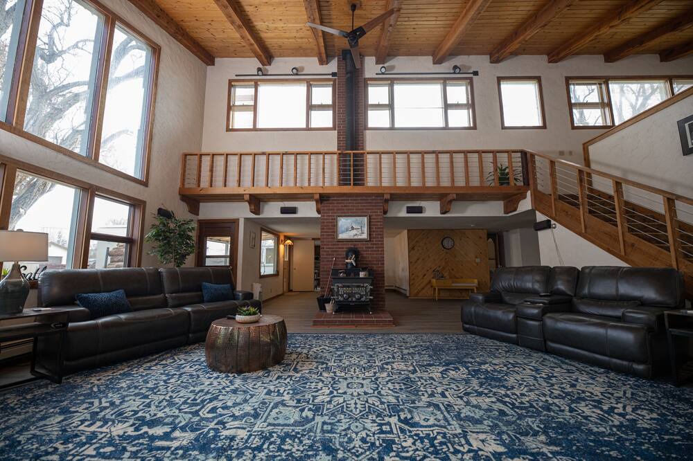 Photo of Livingroom in Alamosa
