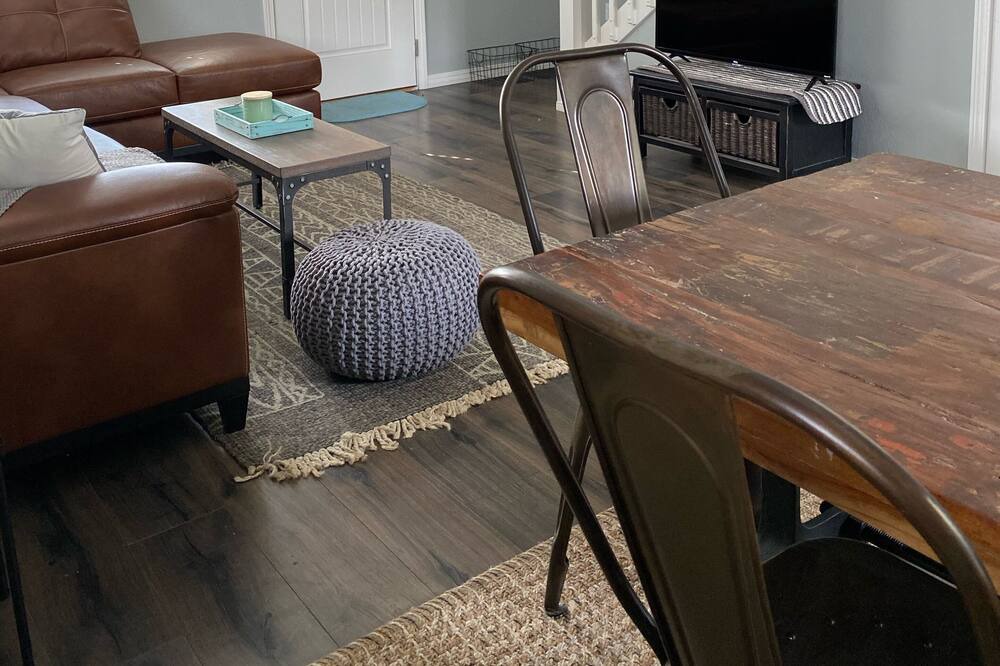 Photo of Livingroom in Woodland Park