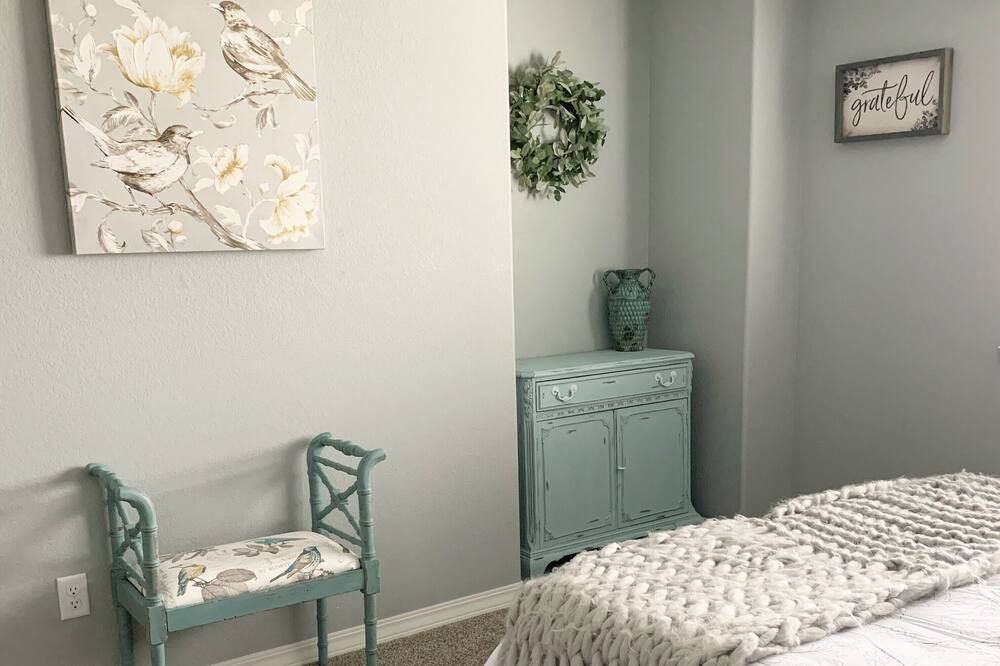 Photo of Bedroom in Woodland Park