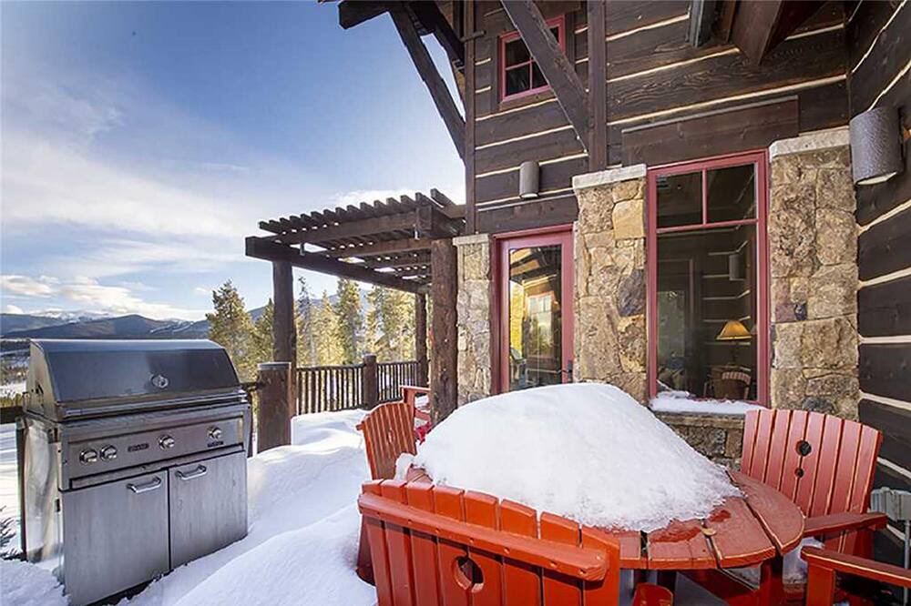 Photo of Patio Balcony in Granby