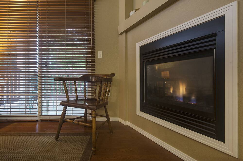 Photo of Livingroom in Fort Collins