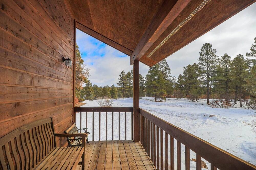 Photo of Patio Balcony in Twin Creek Village