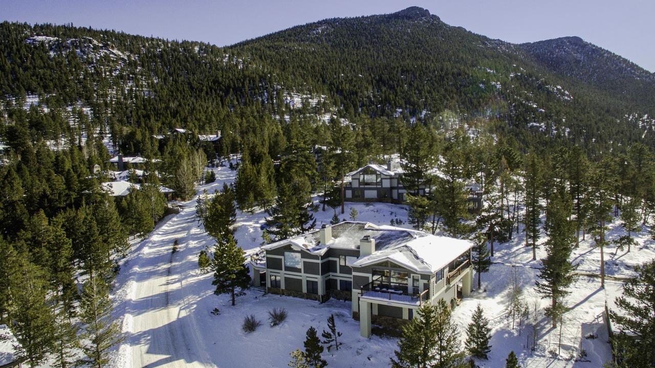 Photo of Outdoor in Windcliff Estates