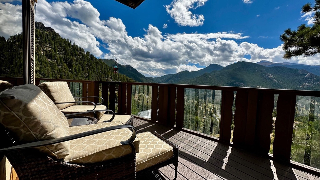 Photo of Patio Balcony in Windcliff Estates